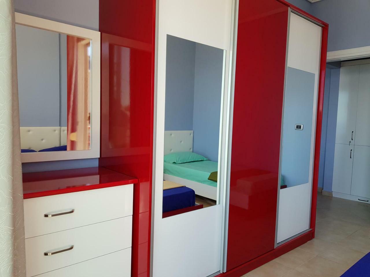 Apartment Of Beautiful Dreams Over The Sea Σαράντα Εξωτερικό φωτογραφία