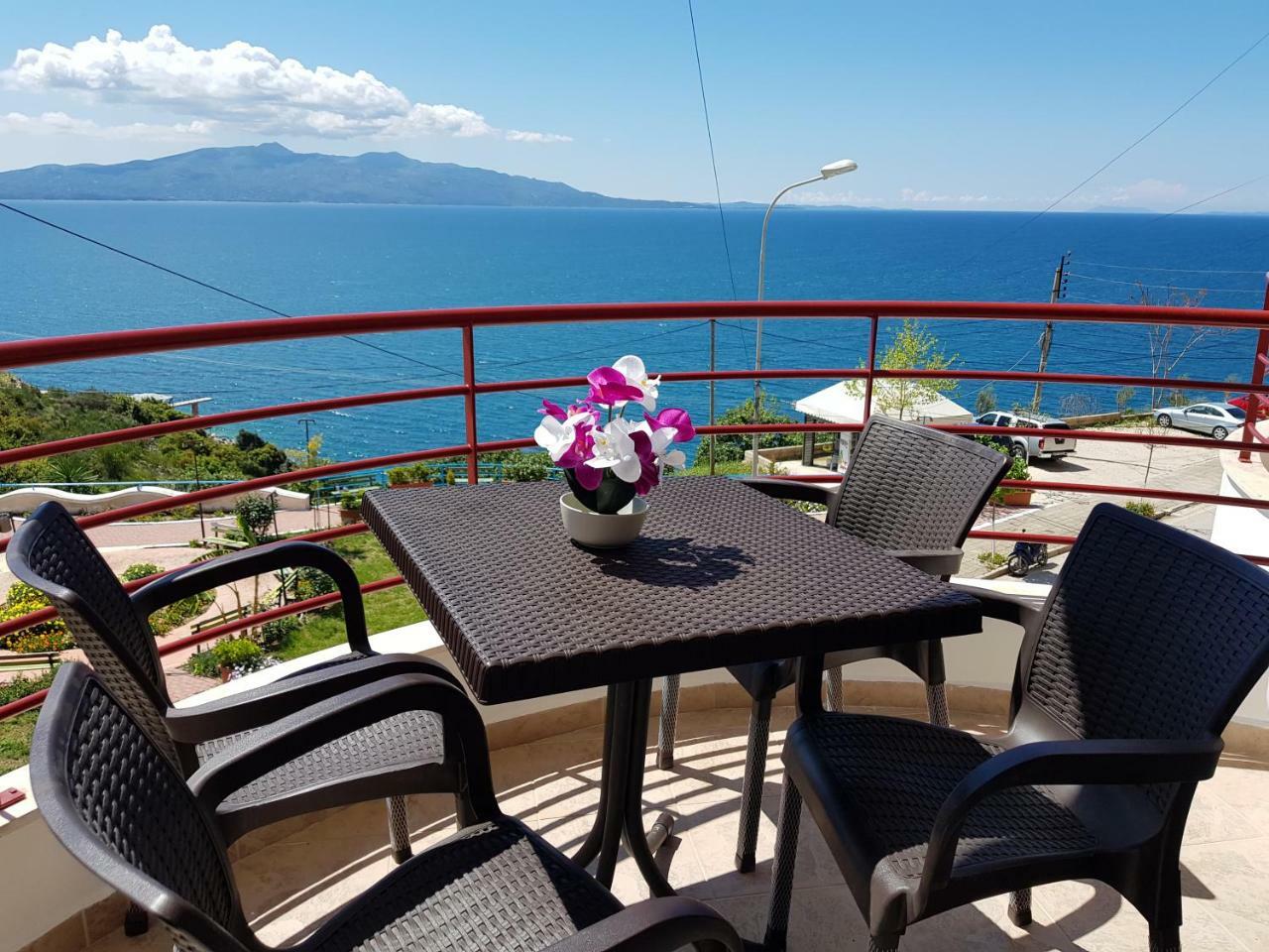 Apartment Of Beautiful Dreams Over The Sea Σαράντα Εξωτερικό φωτογραφία